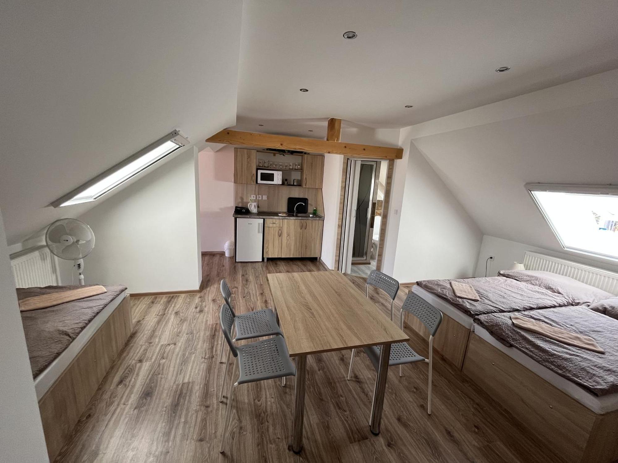 Sunny Apartman Sturovo Exterior photo
