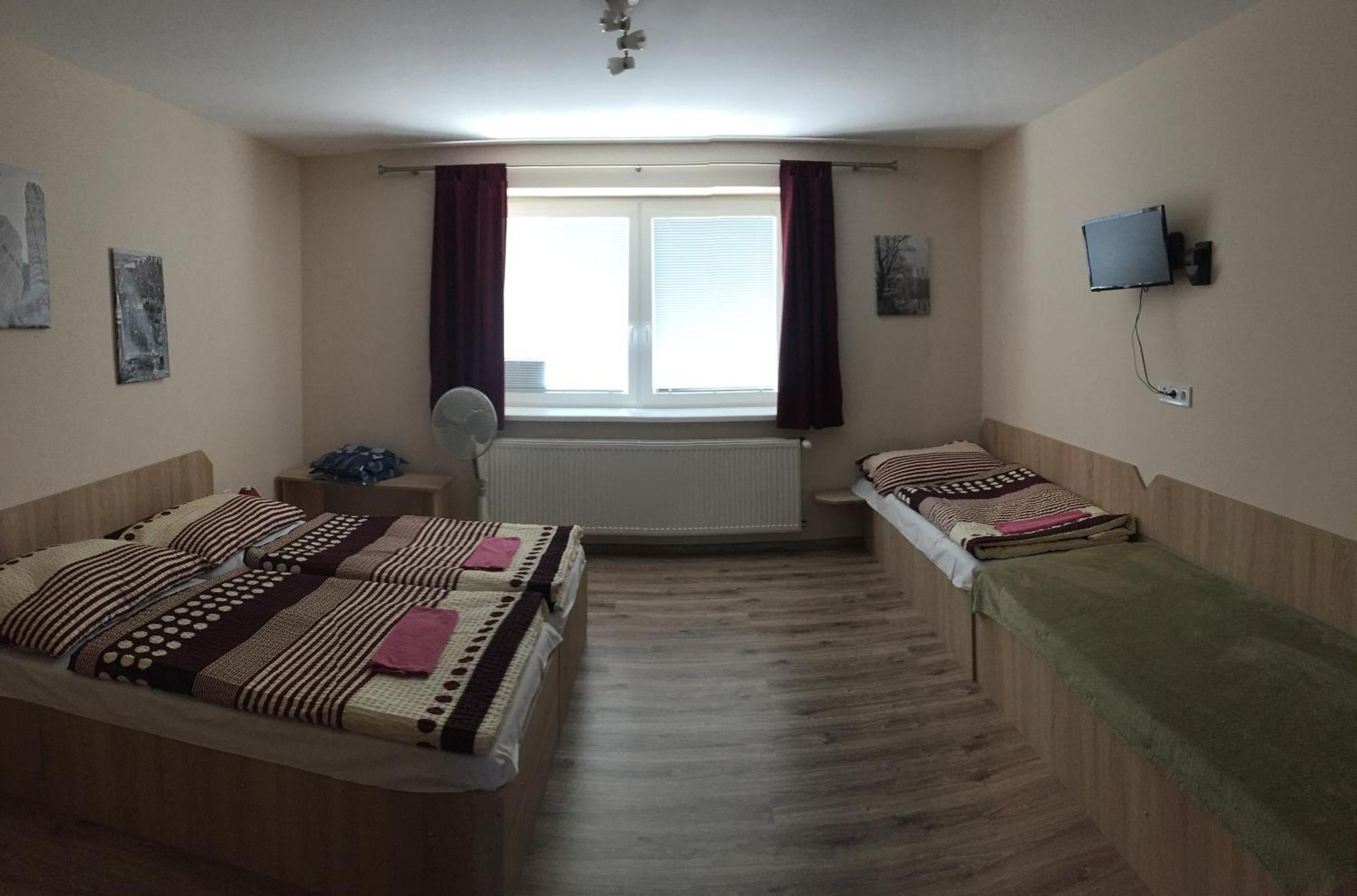 Sunny Apartman Sturovo Exterior photo
